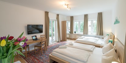 Pensionen - Umgebungsschwerpunkt: Stadt - Deutschland - Vierbettzimmer in der Rathochstr. 71 - guenstigschlafen24.de ... die günstige Alternative zum Hotel