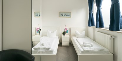 Pensionen - Umgebungsschwerpunkt: Stadt - Fürstenfeldbruck - Zweibettzimmer in der Verdistr. 90 - guenstigschlafen24.de ... die günstige Alternative zum Hotel