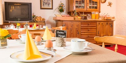 Pensionen - Frühstück: serviertes Frühstück - Schoppernau - Frühstück - Gästehaus Schmid