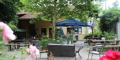 Pensionen - weitere Verpflegungsmöglichkeiten: Abendessen - Tiefenbach (Landkreis Passau) - Pension Zur Freiheit