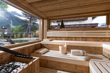 Frühstückspension: Finnische Sauna in der Sauna-Hütte im Gästehaus Rosenhof & Birkenhof in Mayrhofen/Zillertal. - Hotel Garni Birkenhof & Apartments Rosenhof