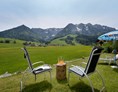 Frühstückspension: Garten für unsere Gäste zum verweilen. - Hotel Garni Tirol im Kaiserwinkel
