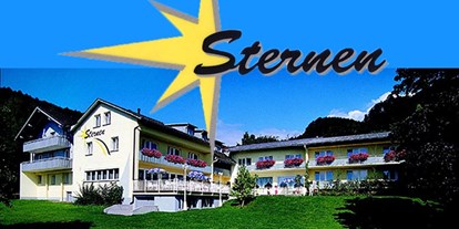 Pensionen - Umgebungsschwerpunkt: Berg - Hohenems - Das Hotel-Pension Sternen befindet sich am Rande von Klaus in absolut ruhiger Lage mit wunderschönem Blick auf die Österreichischen und Schweizer Berge. Bei uns wird Ruhe, Gemütlichkeit und familiäre Atmosphäre großgeschrieben.  - Hotel-Pension Sternen